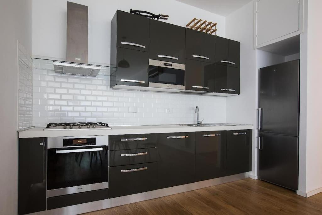 My Trastevere Three Bedroom View Apartment -Top Collection ローマ エクステリア 写真